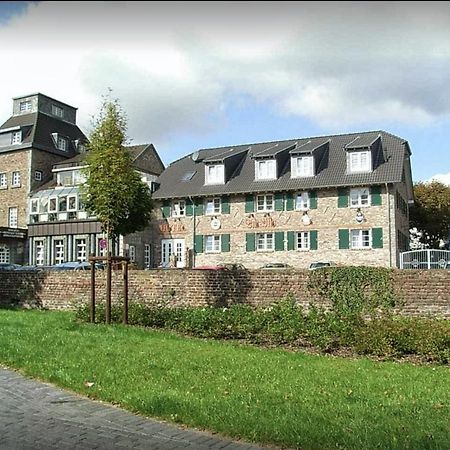Hotel Emsilo Pulheim Zewnętrze zdjęcie